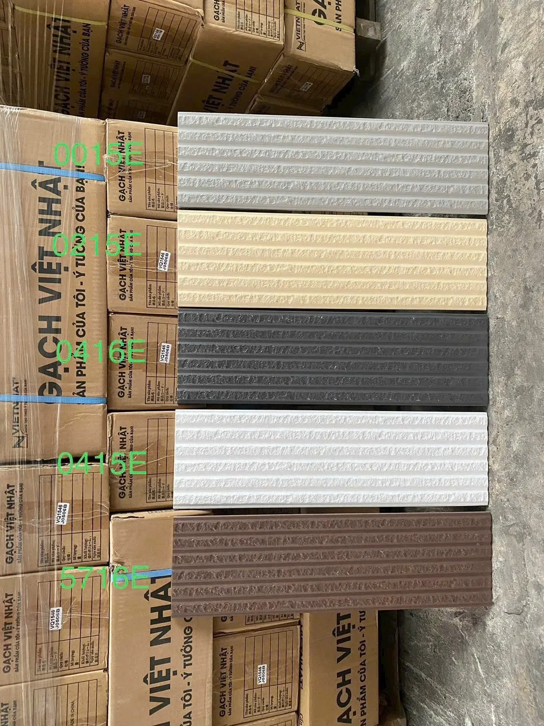 Gạch Trang Trí 15 x50 - 0015E